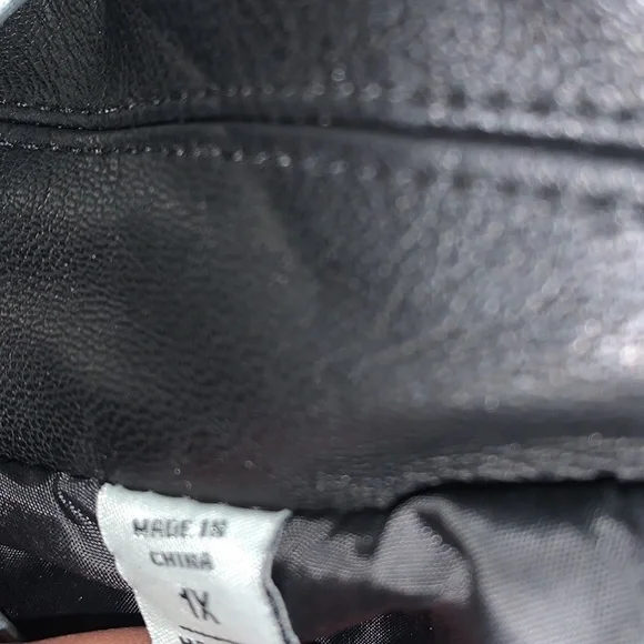 Black faux leather jacket - Picture 2 of 6